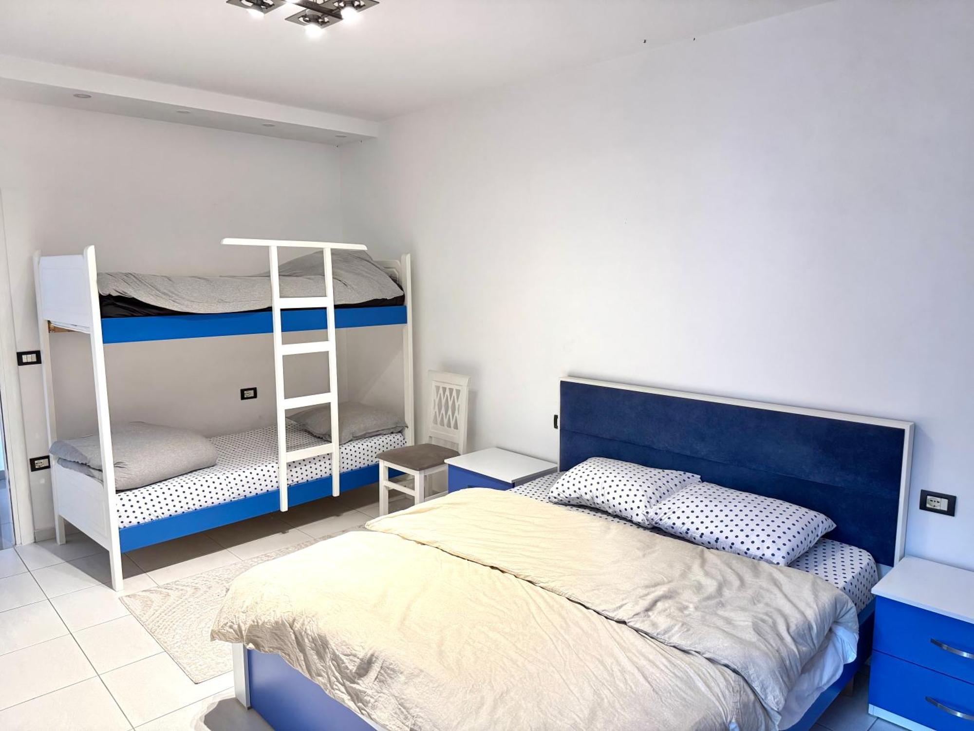 Golden 1 Apartament